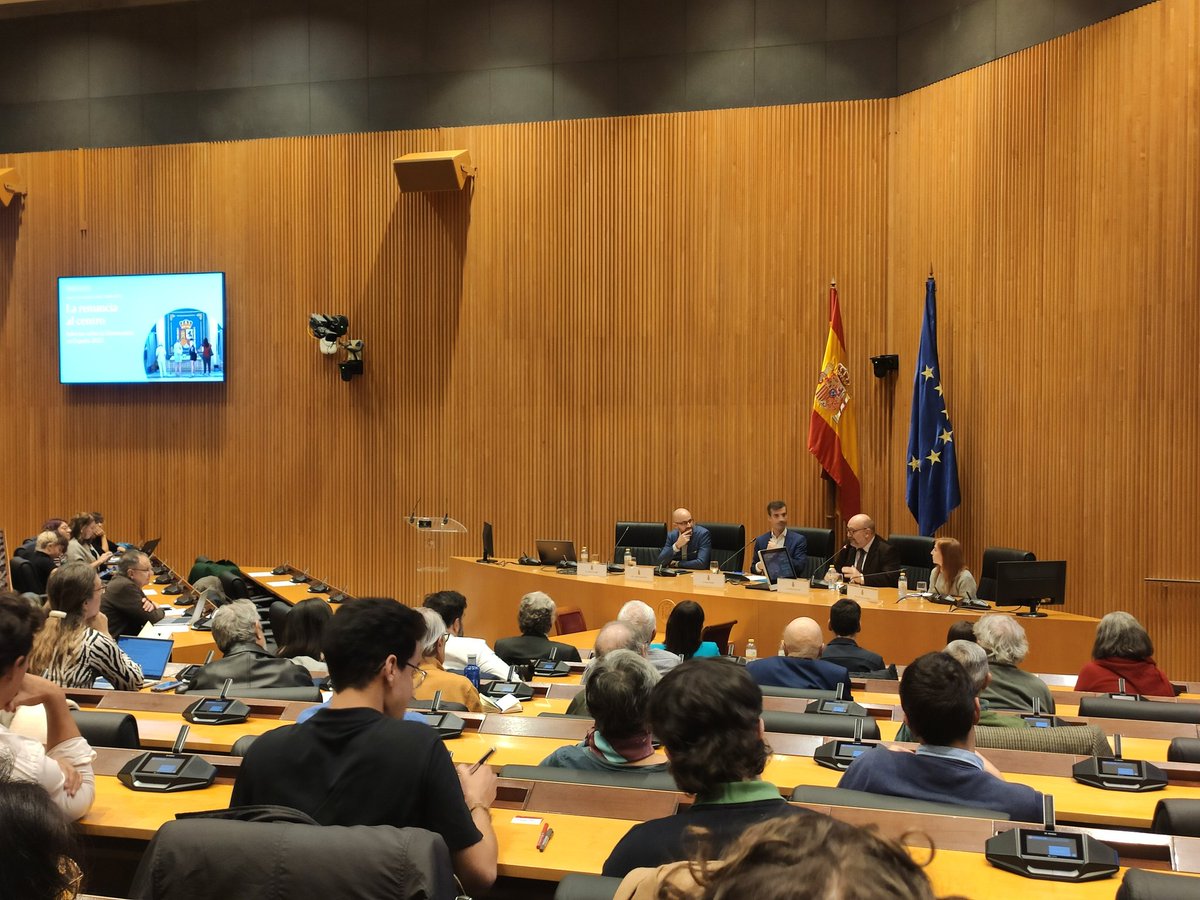 Araceli Mateos (@a_mateos_d) on Twitter photo Presentación del Informe de la Democracia en España 2023 con <a href="/AlbertoPenades/">Alberto Penadés</a> <a href="/kanciller/">Pablo Simón</a> <a href="/Claveria/">Sílvia Claveria</a> Presentación del Informe de la Democracia en España 2023 con <a href="/AlbertoPenades/">Alberto Penadés</a> <a href="/kanciller/">Pablo Simón</a> <a href="/Claveria/">Sílvia Claveria</a>