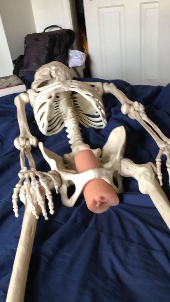 the winner of the Troye Sivan lookalike contest