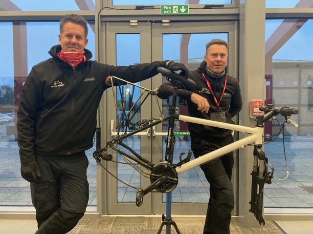 AAWoodfields's tweet image. If you can fix a bike…..you can fix most things! A brilliant opportunity for scholars to learn how to maintain their own bikes! Thank you to @TeamModeshift for making the link to Dr Bike to make this happen. More exciting work to make scholar’s bikes safe for riding to school!