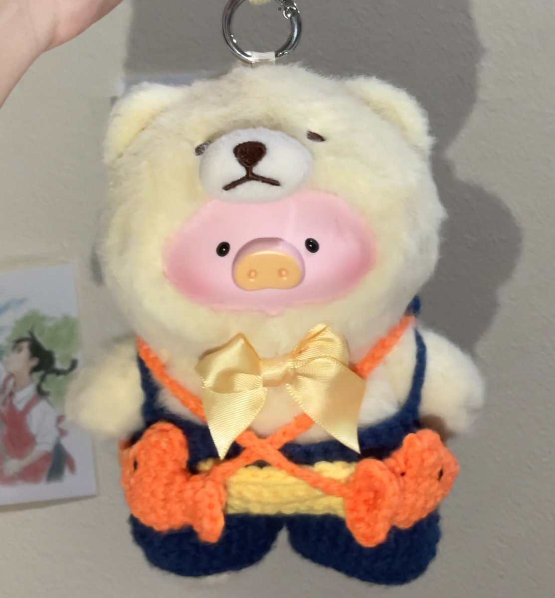 cozypeacy's tweet photo. pls retweet ‧⁺◟

ꔛ˚ doll clothes crocheting : dm for ordering!!!
รับถักตามสั่งค่ะ สอบถามเพิ่มเติมทักแชทได้เลย✨🎀

ออเดอร์นี้ลูกค้าขอเป็นเอี๊ยมสีน้ำเงินยีนส์ มีฮู้ด และกระเป๋าหน้า พร้อมกระเป๋าปลาทองสะพายด้วยกัน (140 บาท)🧶‧⁺◟

#crochet #ตุ๊กตา #ชุดตุ๊กตา https://t.co/c7d7hlohWT