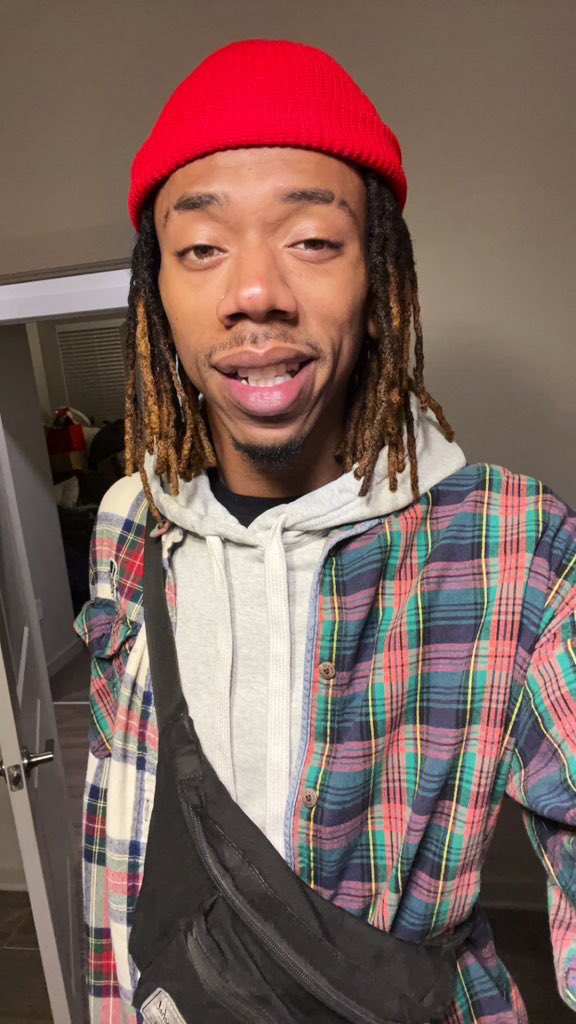 iPostRandomBS's tweet image. 