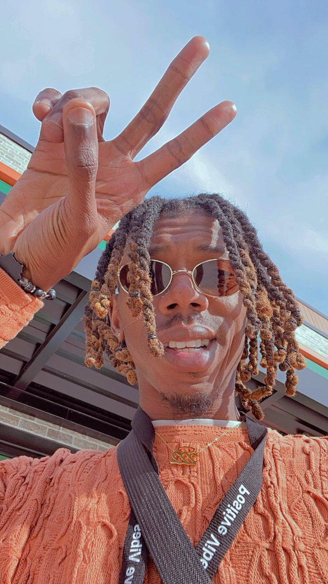 iPostRandomBS's tweet image. 