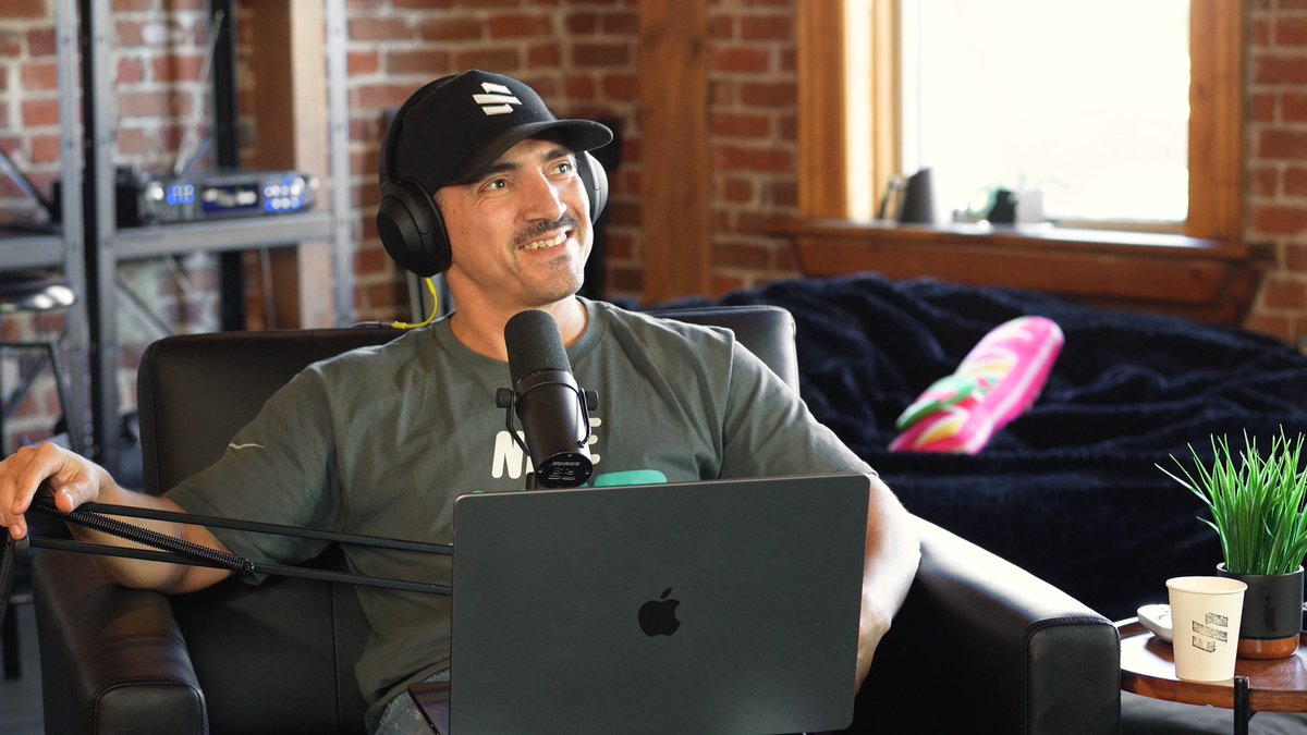 Episode 4: The Tech Startup Orbit Method Explained, NEW SUNO Features and more 

In this episode, we’re diving deep into The Tech Startup Orbit Method, a unique framework designed to help startups understand their positioning in the ecosystem and scale with purpose. Whether