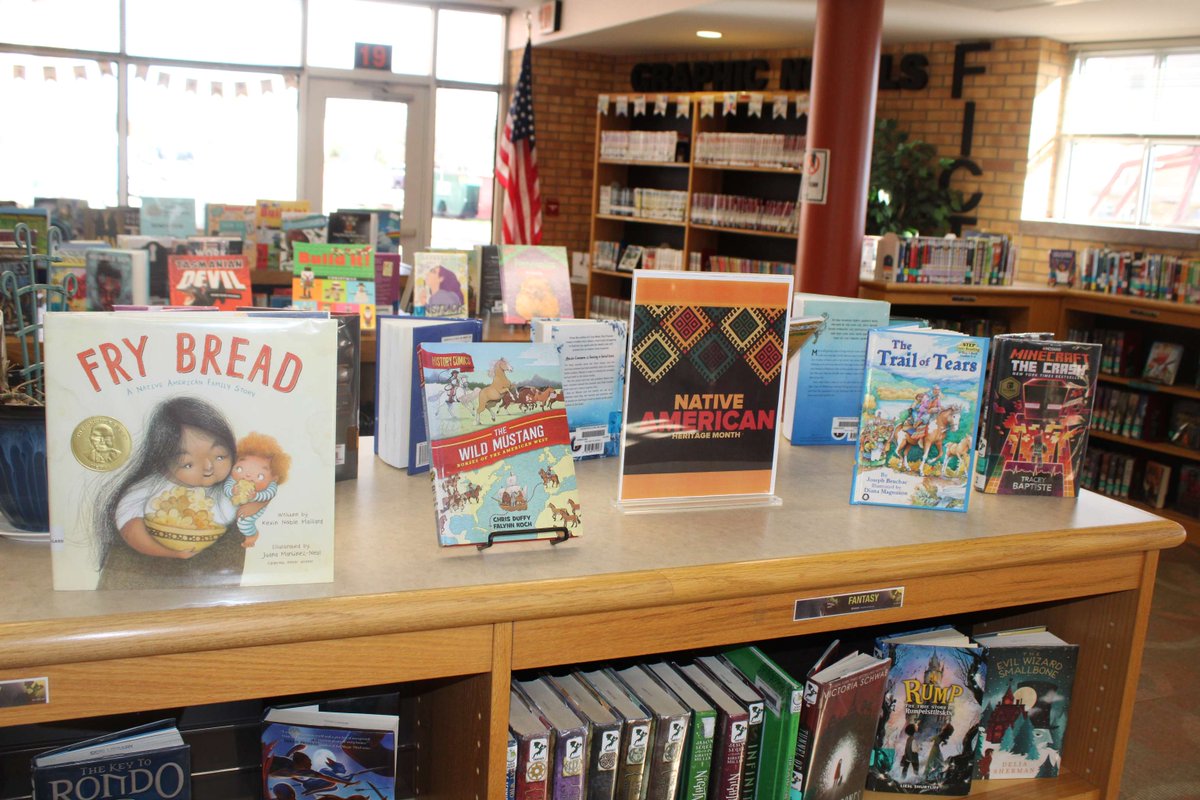 CCCSDtweets's tweet photo. The MS library is recognizing Native American Heritage month by putting books centered around Native American heritage or books written by Native American authors on display. Have you read any of these books?

#LibraryLessons https://t.co/3cxmmFlTKB