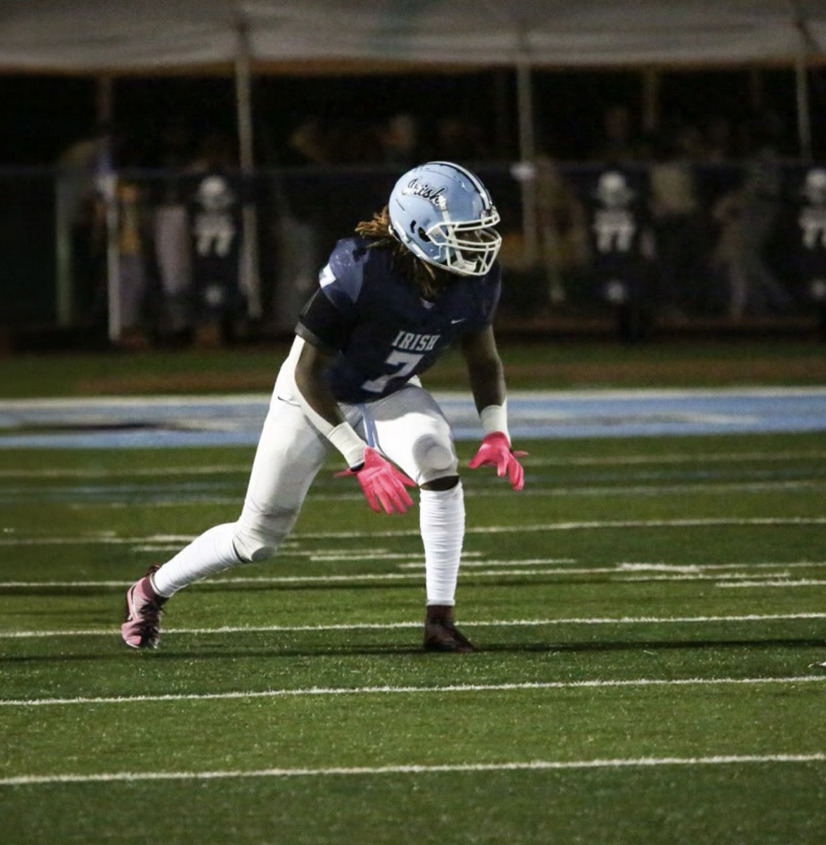 Cameron Bailey 
2025 Senior Season Highlights 
1st Team All- Conference LB 
80+ Tackles 
Played Half the Season at DE 
7.5 Sacks 
10+ Hurries 
GPA: 3.8
6’2 
218 
 
hudl.com/v/2QpcGR