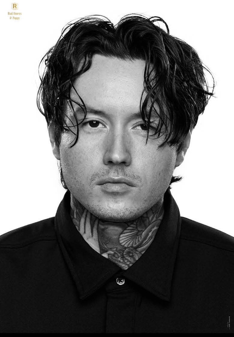 beegirlx's tweet image. IT’S TIME TO PUT ON THE GLASSES, MY FRIENDS