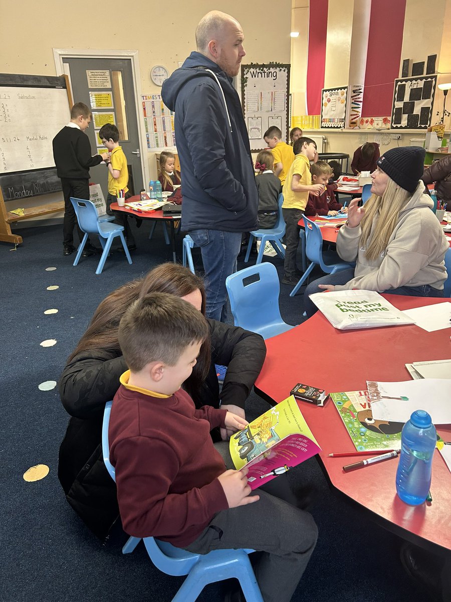 Read, Write, Count afternoon in Primary 3. The children enjoyed reading their new books and completing some of the activities in the pack they received. Thank you to everyone who came along.