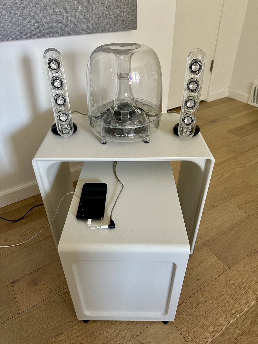 Roy Stanfield tweet media