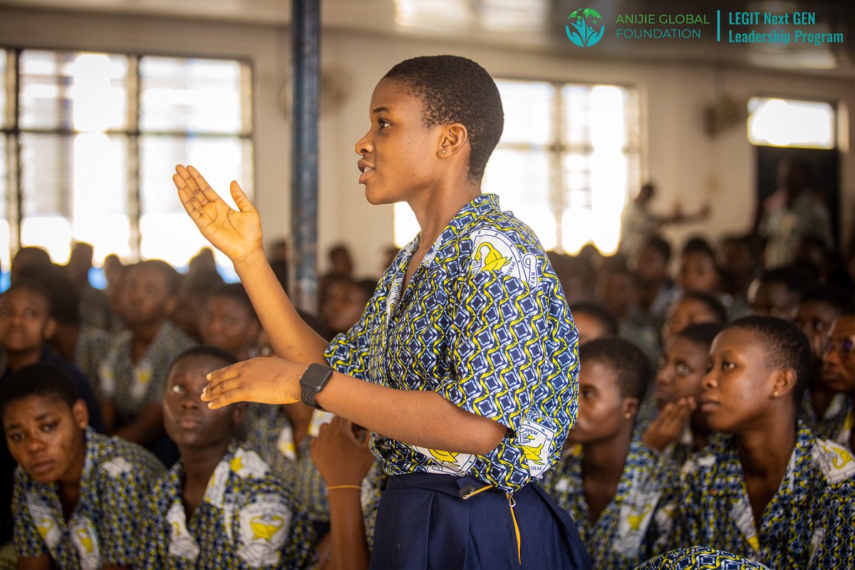 lydiamanyo's tweet photo. Day 1 of Empowering Voices was transformative!

At the School for the Deaf, we tackled menstrual hygiene, including how it works, myths, and hygiene tips.

Thanks to Jemima, my team Nuura, Ruhiya, Ali and Christine  and @AnijieGlobal for their support . https://t.co/qtBsLi0MGG