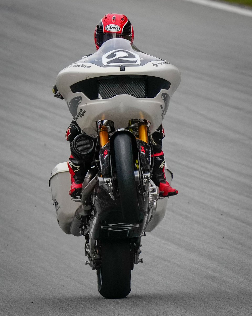 MotoGP™🏁 (@motogp) on Twitter photo There was no #MotoGP action in Barcelona today but the <a href="/harleydavidson/">Harley-Davidson</a> gang took over the track! 👊✊
We love our bikes but must admit these are some real beauties too! 😍 There was no #MotoGP action in Barcelona today but the <a href="/harleydavidson/">Harley-Davidson</a> gang took over the track! 👊✊
We love our bikes but must admit these are some real beauties too! 😍