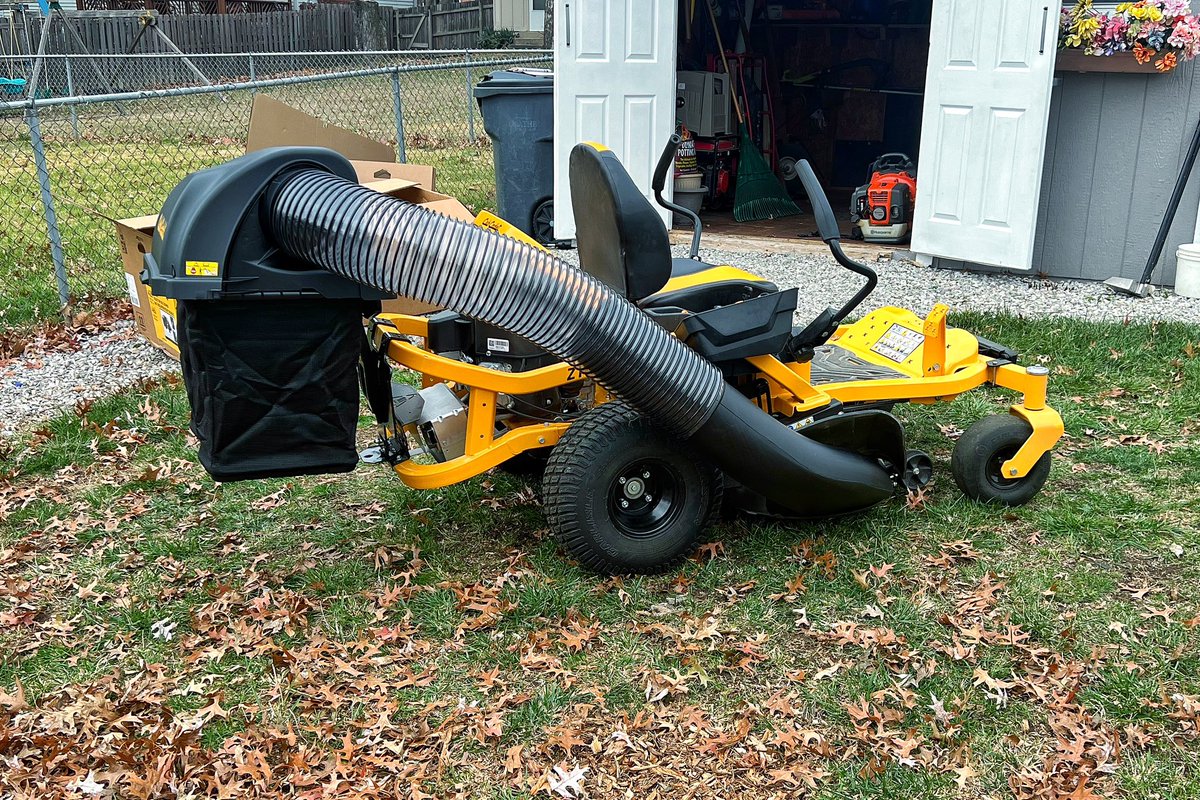 Newson242's tweet image. #myproject #install #bagger on #mower #clubcadet #2024