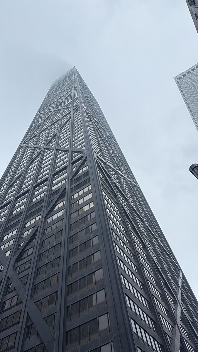 Awesome experience even tho my knees went at the tilt in Chicago! #chicago #msignite