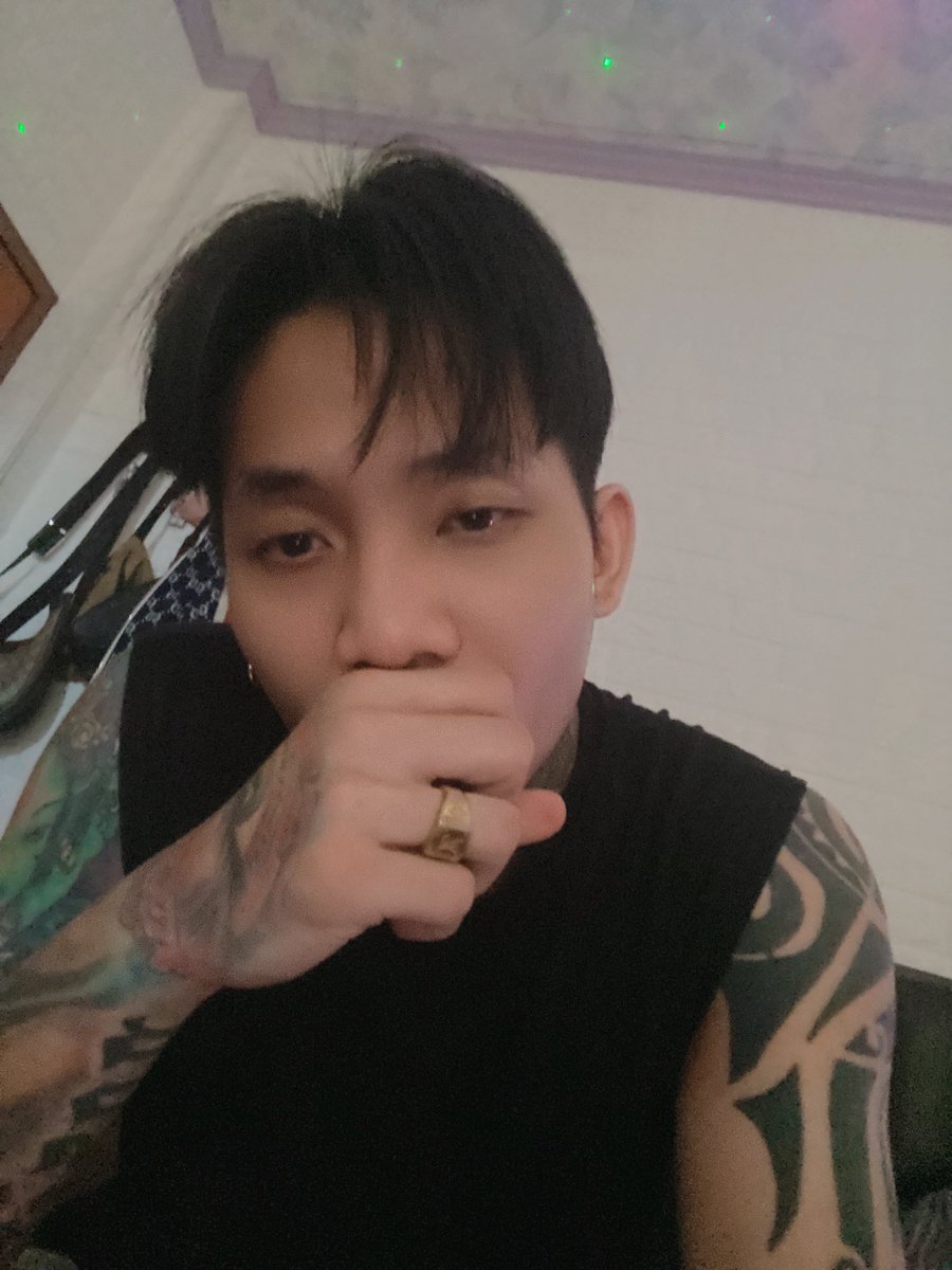 aiweidong1's tweet photo. #人夫 #嘉義  #單男 #夫妻
#小隻馬 

💊臉就是帥 https://t.co/NbI65mExau