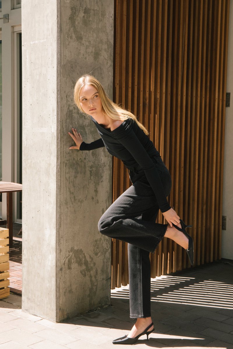 High Rise Rhinestone Detail Slim Wide Jeans