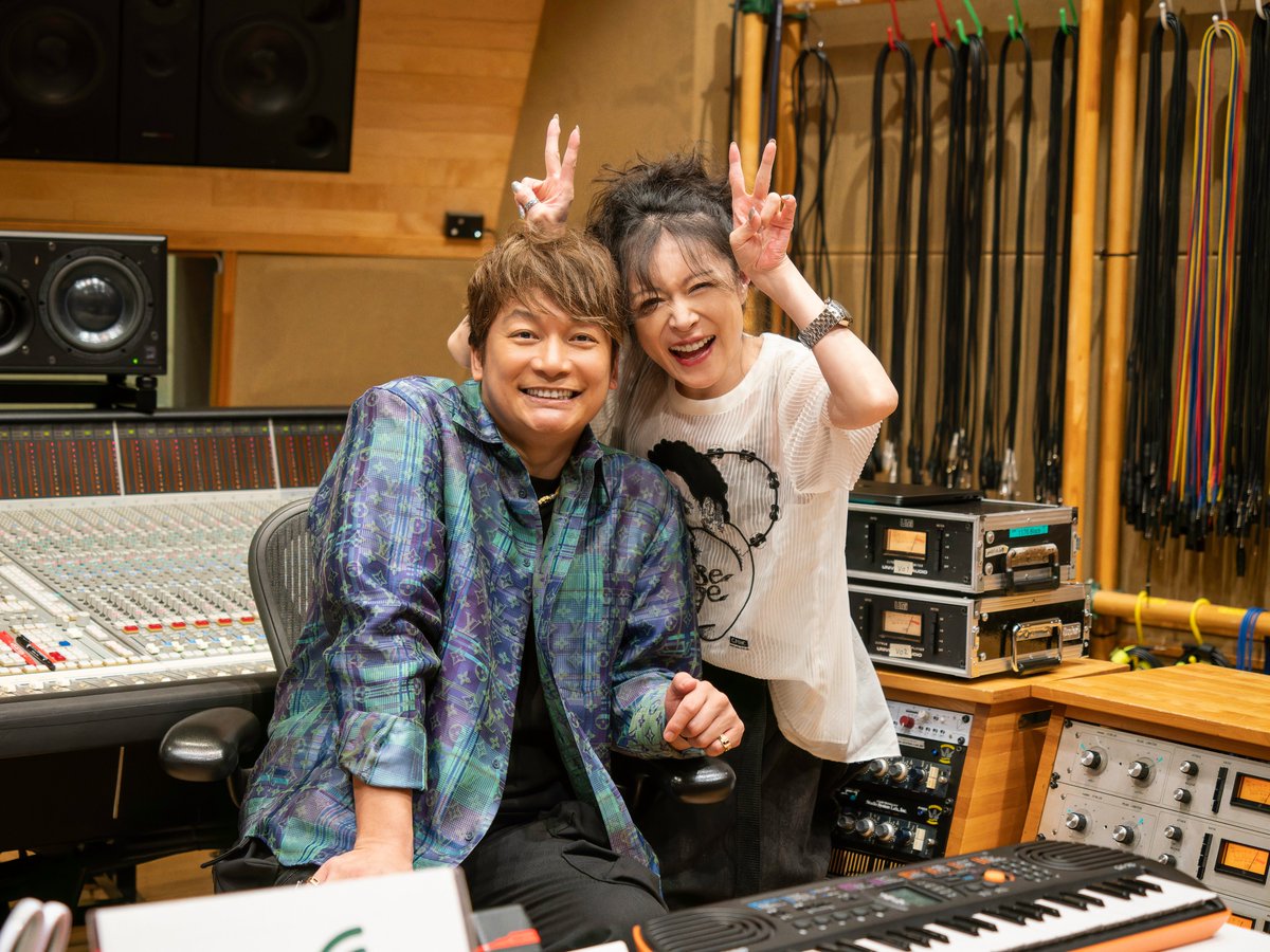 OngakuPia's tweet photo. 香取慎吾、3rdアルバムに中森明菜とのコラボ楽曲「TATTOO(feat. 中森明菜)」収録　11/20先行配信シングルとしてリリース（写真全13枚）
https://t.co/DJSsjYSbvs

#香取慎吾 #中森明菜 #CircusFunk #TATTOO https://t.co/7u86aYlKpP