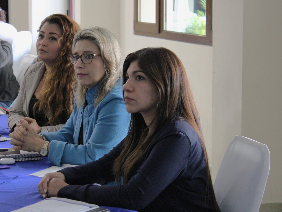 ORMUSA (@ormusa_ong) on Twitter photo Esta especialización se realiza en conjunto con la Procuraduría Especializada de la Mujer, dirigido a personal jurídico de <a href="/PGR_SV/">PGR El Salvador</a> de la zona central y paracentral y gracias al acuerdo entre <a href="/ORMUSA_ONG/">ORMUSA</a> y el Proyecto Justicia de <a href="/USAIDES/">USAID/El Salvador</a> e implementado por <a href="/DexisConsulting/">Dexis</a>. Esta especialización se realiza en conjunto con la Procuraduría Especializada de la Mujer, dirigido a personal jurídico de <a href="/PGR_SV/">PGR El Salvador</a> de la zona central y paracentral y gracias al acuerdo entre <a href="/ORMUSA_ONG/">ORMUSA</a> y el Proyecto Justicia de <a href="/USAIDES/">USAID/El Salvador</a> e implementado por <a href="/DexisConsulting/">Dexis</a>.