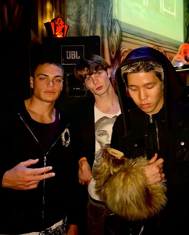 Patrick Heaney (@patrickmheaney) on Twitter photo ⚔️westcoastvibez⚔️
IG: instagram.com/patrickmheaney
FB: facebook.com/patrickmheaney
YouTube: youtube.com/patrickmheaney
More: linktr.ee/patrickmheaney
#patrickheaney #la #losangeles #cali #california #malemodel #model #aesthetic #dailylife
#photodump #lalivin #vibes #friends #californialiving ⚔️westcoastvibez⚔️
IG: instagram.com/patrickmheaney
FB: facebook.com/patrickmheaney
YouTube: youtube.com/patrickmheaney
More: linktr.ee/patrickmheaney
#patrickheaney #la #losangeles #cali #california #malemodel #model #aesthetic #dailylife
#photodump #lalivin #vibes #friends #californialiving