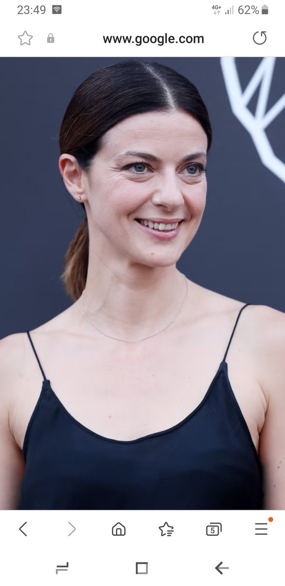 filombria's tweet photo. Comunque se penso che Barbara Ronchi era l'altra candidata per Lenù (era perfettaaaa)  😢😢😢😢

#LAmicaGeniale https://t.co/2p3DnzCQ5S