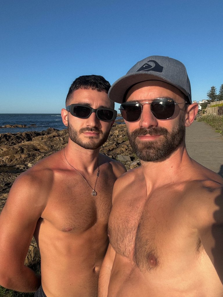 MartinCuret's tweet photo. Finde con mucho 🫂💘🌊🌞 https://t.co/6hgpJUPexD