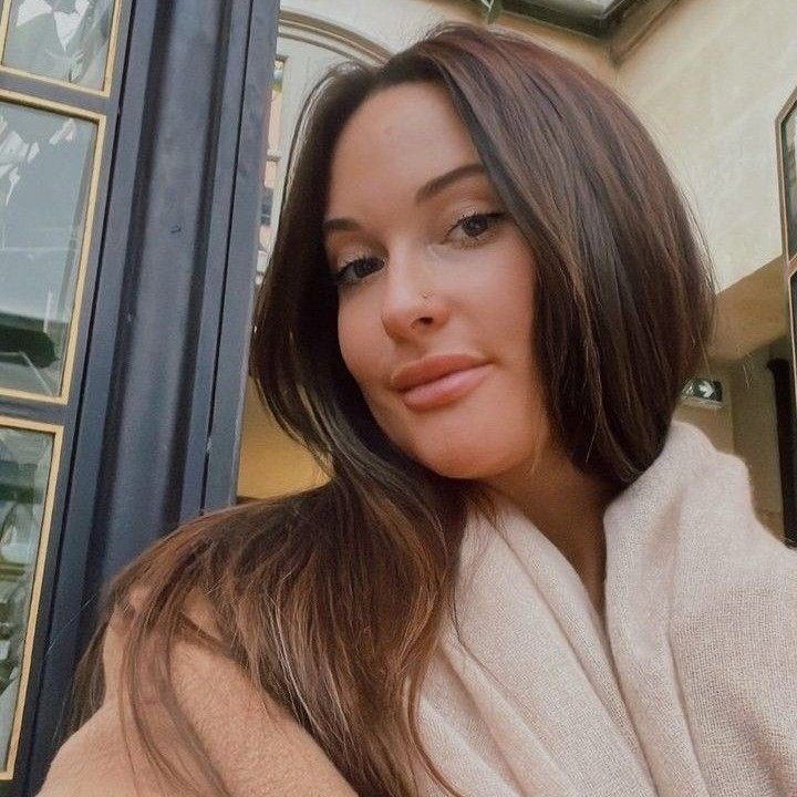 <a href="/MkaceyMusgraves/">Kacey Musgraves</a>