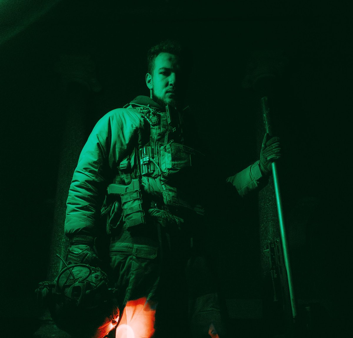 Surfer_YKG's tweet photo. Різниця в 1000 днів. 
На 1 фото мені 16 
На 2 фото мені 19.

Слава Україні 🇺🇦 https://t.co/A9tyjX92dT