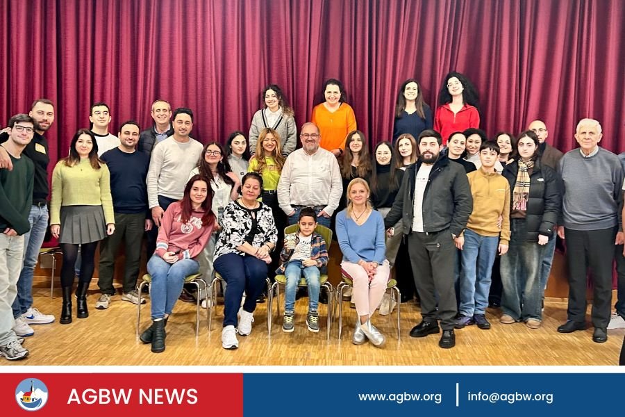 Ein Tag der GemeinschaftGestern feierte die Armenische Kirche den Barekendan des Hisnak, den festlichen Auftakt des Hisnak-Fastens, das uns in Andacht und Besinnung auf die Geburt Christi vorbereitet.
bit.ly/3UXf9V9