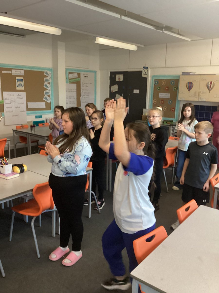 DeePointAriel's tweet photo. In Music, the children have been practising the hand jive as we are learning all about rock and roll music. Check out some of the serious faces below perfecting the hand jive. @DeePointPrimary https://t.co/pWpwLQrC7v