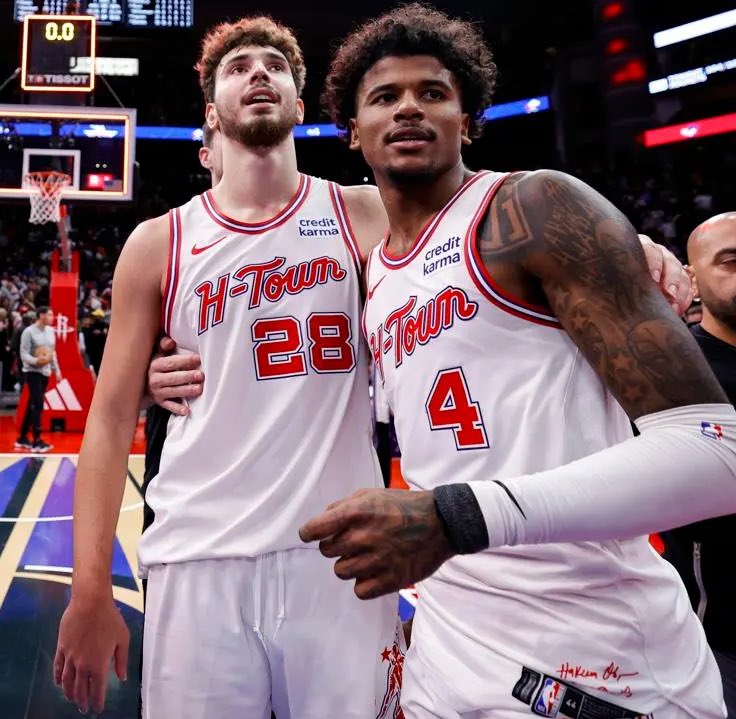 LegionHoops's tweet photo. The NBA has released their latest Power Rankings:

1) Cavaliers
2) Warriors
3) Thunder
4) Celtics
5) Rockets (!!!)

Houston was NO. 12 in last week’s rankings 🤯 https://t.co/t3kelgOECB