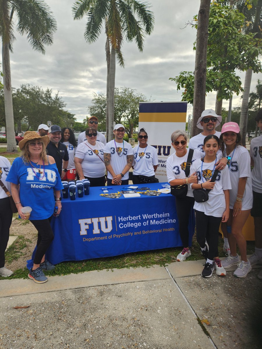 FIUMedicine's tweet image. Our students, faculty, and staff walkers raised over $3K for the Out of the Darkness community walk, organized by @afspnational! A shout-out to the FIU Med team for their commitment to supporting this important cause! 👏
#FIUMed