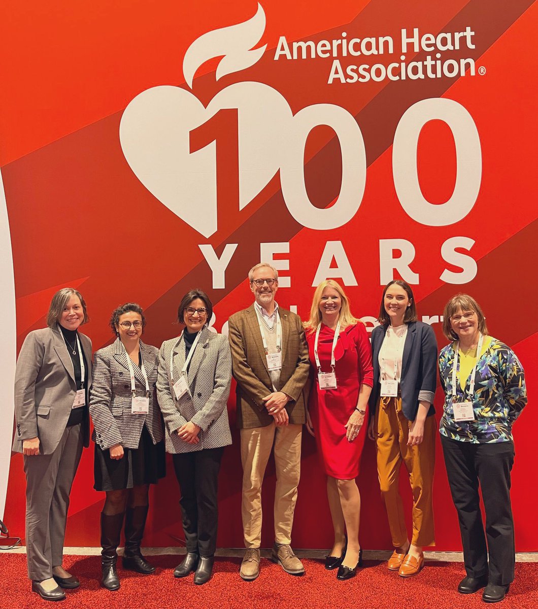 SVM_tweets's tweet photo. We ❤️ Spotting #SVMers @American_Heart #AHA24! 

#PAD #Vascular #vascularmedicine #HeartHealth #CVD @AHAScience @heatherlgornik @EstherSHKimMD @DKadiandodov @JoshuaBeckmanMD @AlexSullivan_MD @BatoolAbuhalim1 @OAlabiMD @PVDCouncil @sanjum @UjuetaFrancisco https://t.co/2VUKb5ejEK