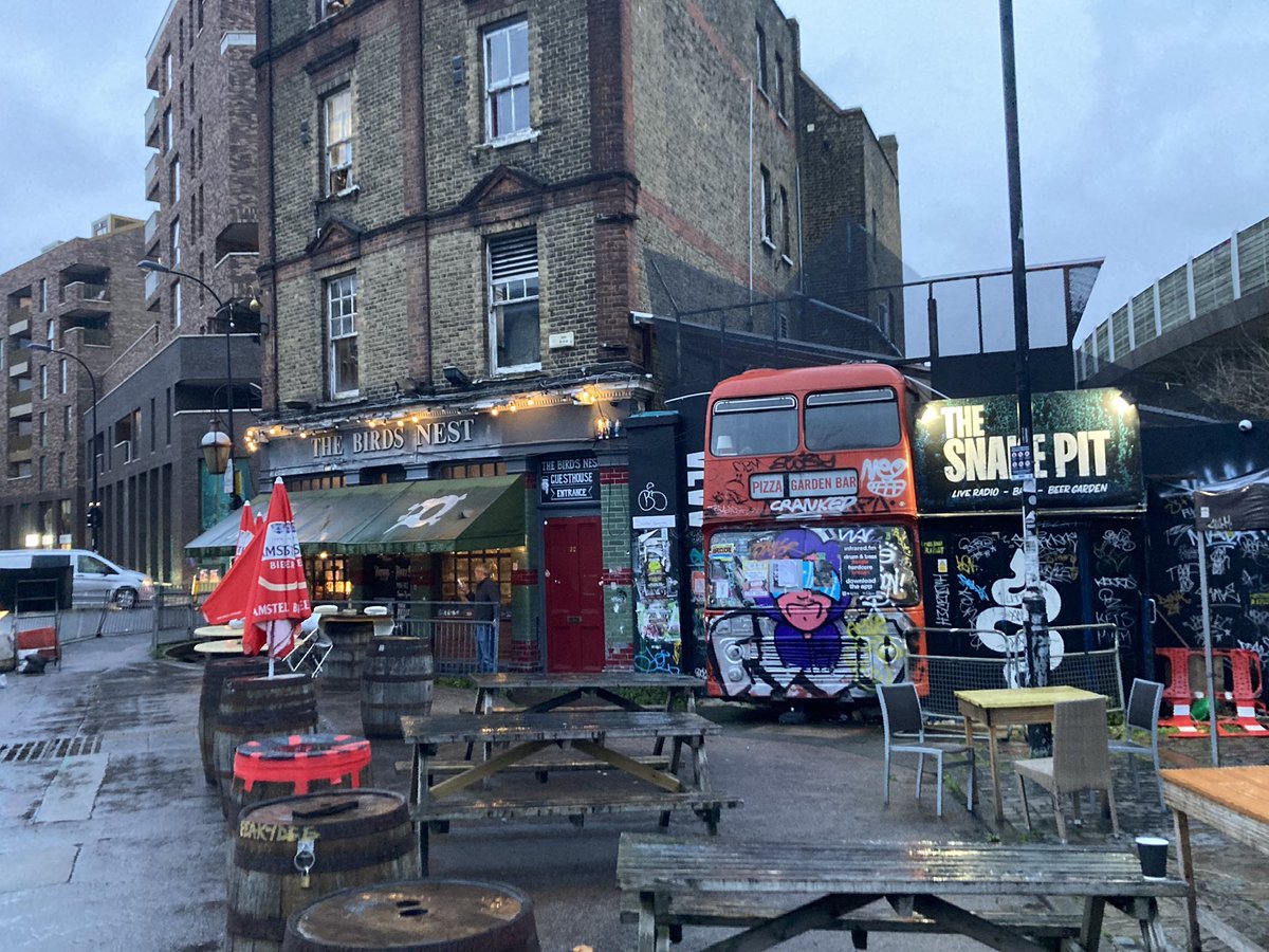 RichardONCL10's tweet photo. In 1991, Ivy Travel of Huddersfield ceased trading and Yorkshire Traction took over the contract for my school bus to Batley Grammar School and reinstated LAK937W for this. Over 10 years ago I discovered it was a pizza bus in Deptford. Even more amazing, it’s still there today! https://t.co/hHJeMKHf8Y