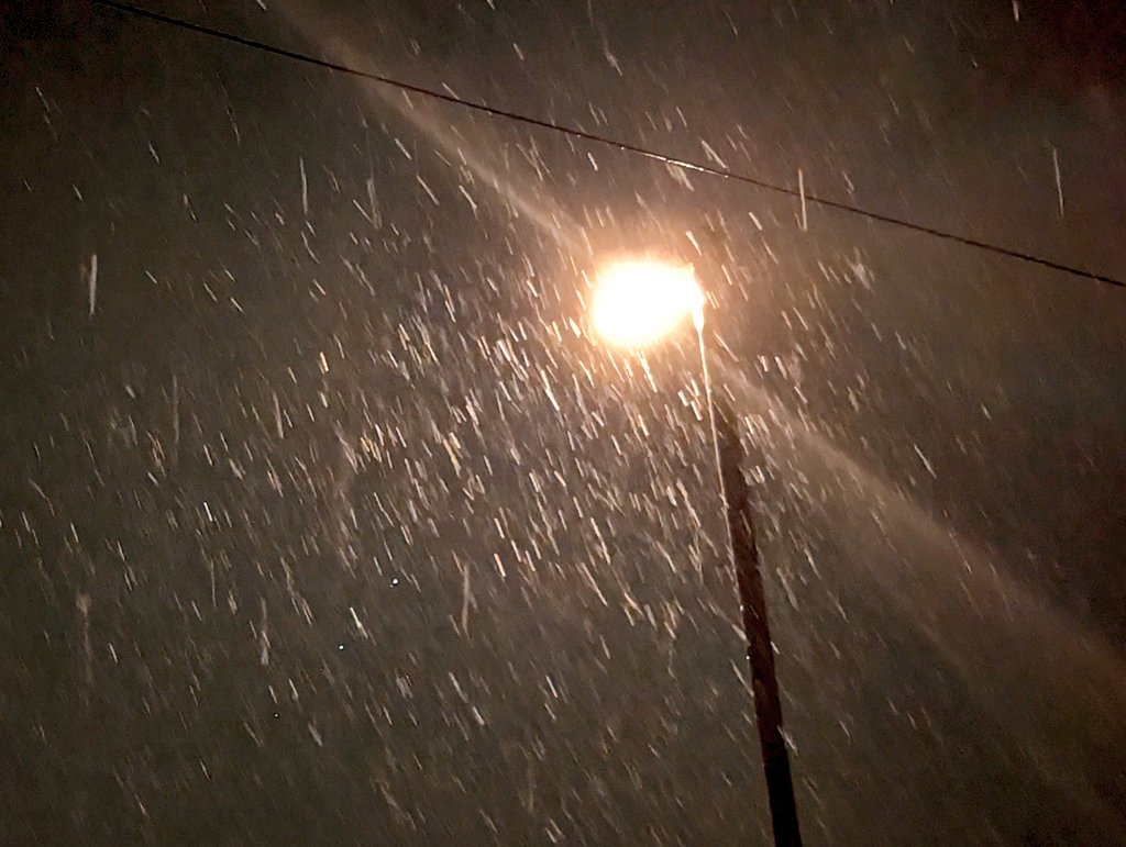 Oldham Weather tweet media