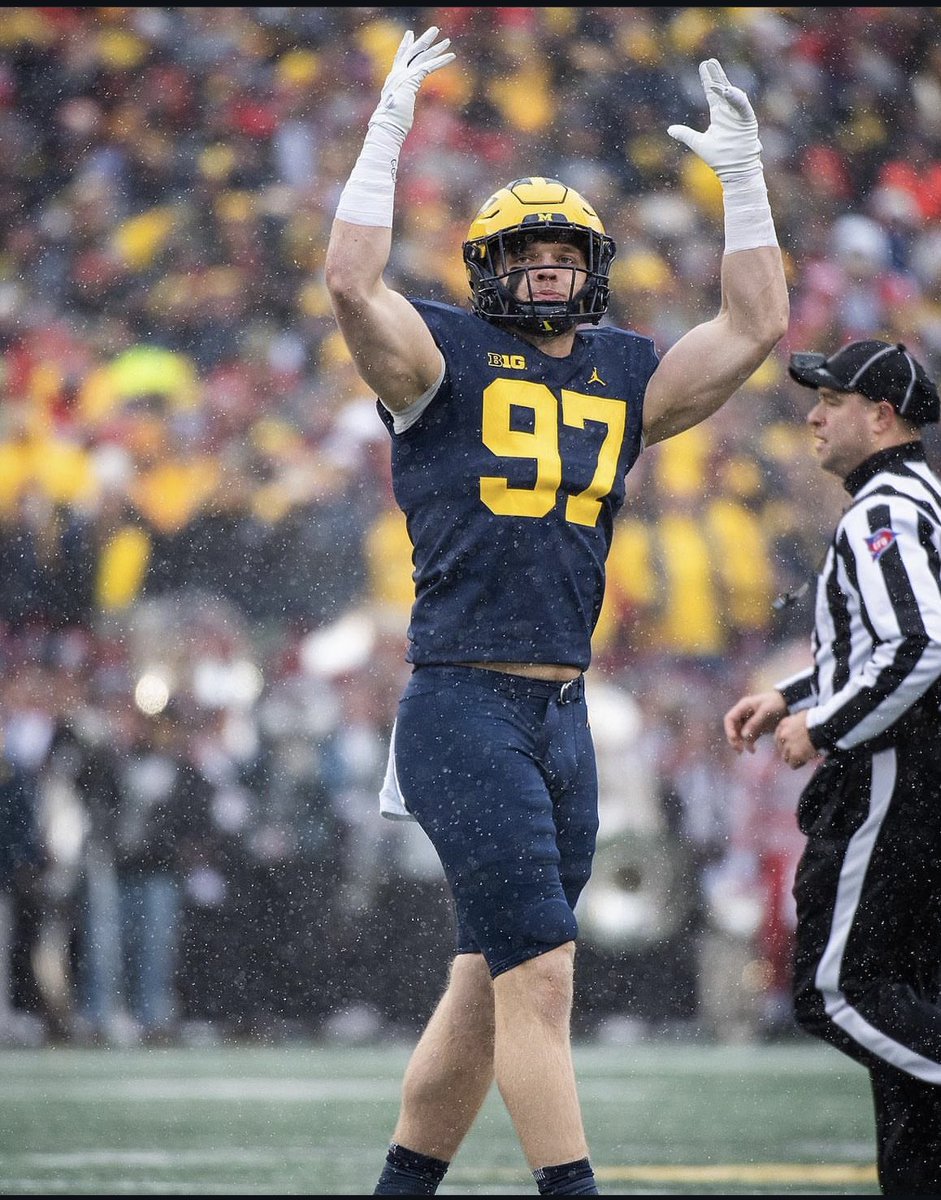 Javion Hilson (@javion_hilson) on Twitter photo #AGTG Blessed to receive an Offer from <a href="/Coach_SMoore/">Sherrone Moore</a> at the University of Michigan〽️ <a href="/Cocoa_Schneider/">Ryan Schneider</a> <a href="/J55FoFo/">James Folston Sr.</a> @mdiesel321 <a href="/OfficialAthlete/">James Folston Jr.</a> <a href="/CocoaFootball/">Cocoa Football</a> <a href="/BradyHartQB/">Brady Hart</a> <a href="/JohnGarcia_Jr/">John Garcia, Jr.</a> <a href="/Rivals/">Rivals</a> <a href="/adamgorney/">Adam Gorney</a> <a href="/ChadSimmons_/">ChadSimmons</a> <a href="/247Sports/">247Sports</a> #AGTG Blessed to receive an Offer from <a href="/Coach_SMoore/">Sherrone Moore</a> at the University of Michigan〽️ <a href="/Cocoa_Schneider/">Ryan Schneider</a> <a href="/J55FoFo/">James Folston Sr.</a> @mdiesel321 <a href="/OfficialAthlete/">James Folston Jr.</a> <a href="/CocoaFootball/">Cocoa Football</a> <a href="/BradyHartQB/">Brady Hart</a> <a href="/JohnGarcia_Jr/">John Garcia, Jr.</a> <a href="/Rivals/">Rivals</a> <a href="/adamgorney/">Adam Gorney</a> <a href="/ChadSimmons_/">ChadSimmons</a> <a href="/247Sports/">247Sports</a>