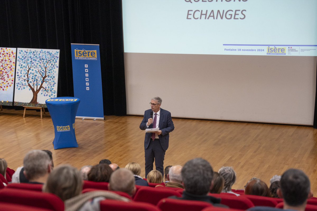 JPBARBIERISERE's tweet photo. Nous ne toucherons pas au budget dédié à l’éducation de nos #collégiens, quelle que soit l’ampleur des efforts demandés par l'#État. 

J'ai insisté ce matin auprès des principaux des collèges isérois. Il faut gérer les finances sans sacrifier notre jeunesse. https://t.co/x4ihrwAxgp