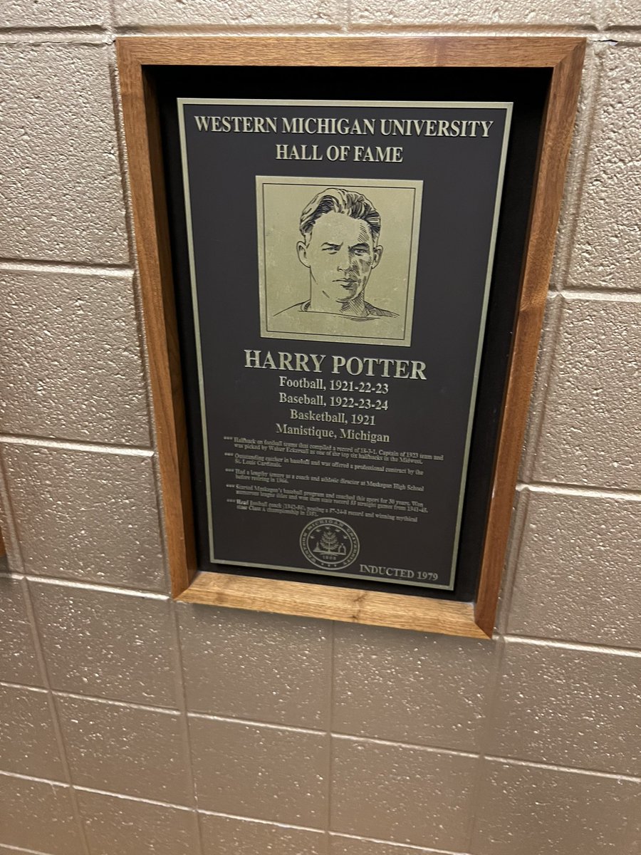 Michael Hicks tweet media