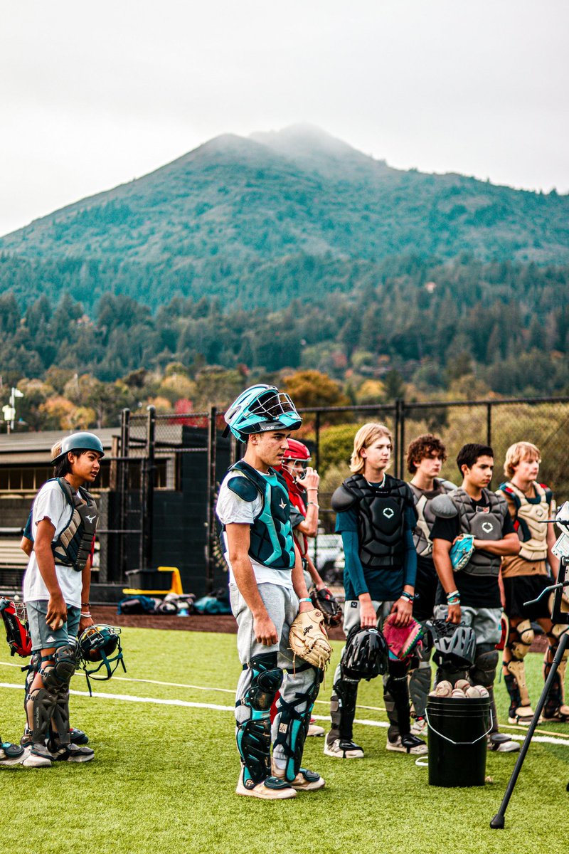 TheCatchersFarm's tweet photo. Winter catching camp is going great. Getting a little better every day. Week 1 in the books. #TheCatchersFarm #TheFarm #WorkReapRepeat https://t.co/bXasVdyUCW