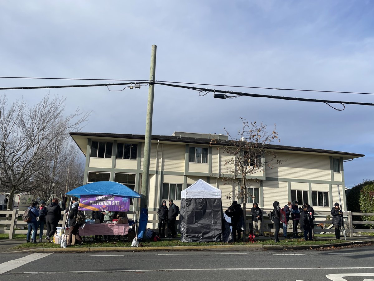 <a href="/Filtermag_org/">Filter | harm reduction journalism</a> <a href="/VanIslandHealth/">Island Health</a> <a href="/CityOfVictoria/">City of Victoria</a> <a href="/vicpdcanada/">Victoria Police</a> The larger open tent contains harm reduction supplies like Naloxone, safe injection kits etc.
Smaller, covered tent is a pop-up space for people to use substances in a private setting.