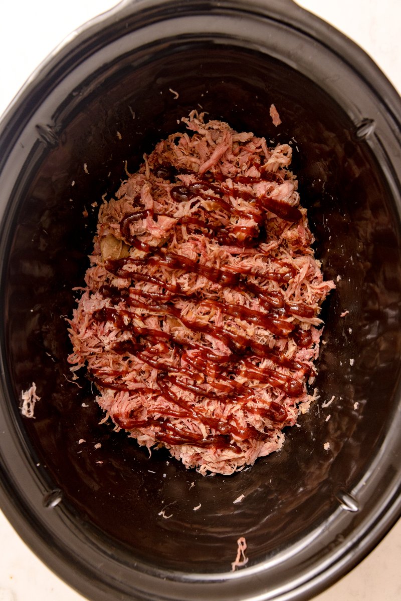 If you’re looking for that perfect #flavorfulrecipe that feeds a crowd, stop scrolling. #HardCider #PulledPork (trust us). Find the #recipe at the link below! #appleciderday

bit.ly/40Dajjo