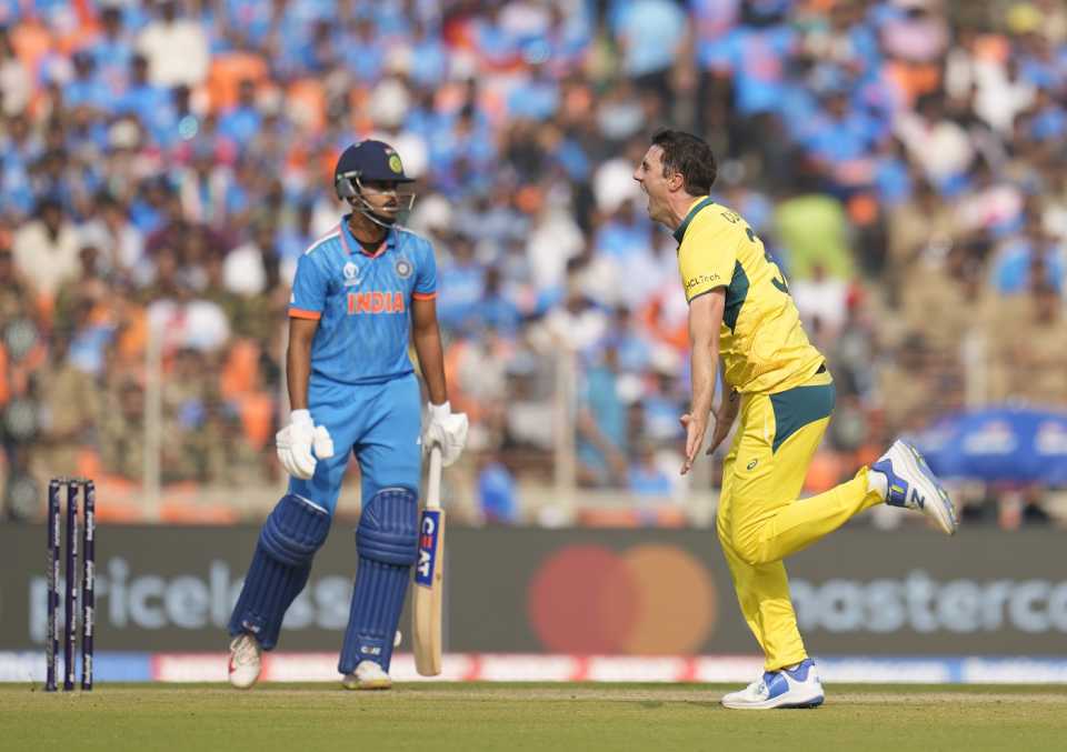temba215's tweet image. Real villen of #CWC2023 final lose 🙏, Single handle playing for Australia 🇦🇺 and aslo include Md Siraj 💔.
#INDvsAUS | #Final | #RohitSharma