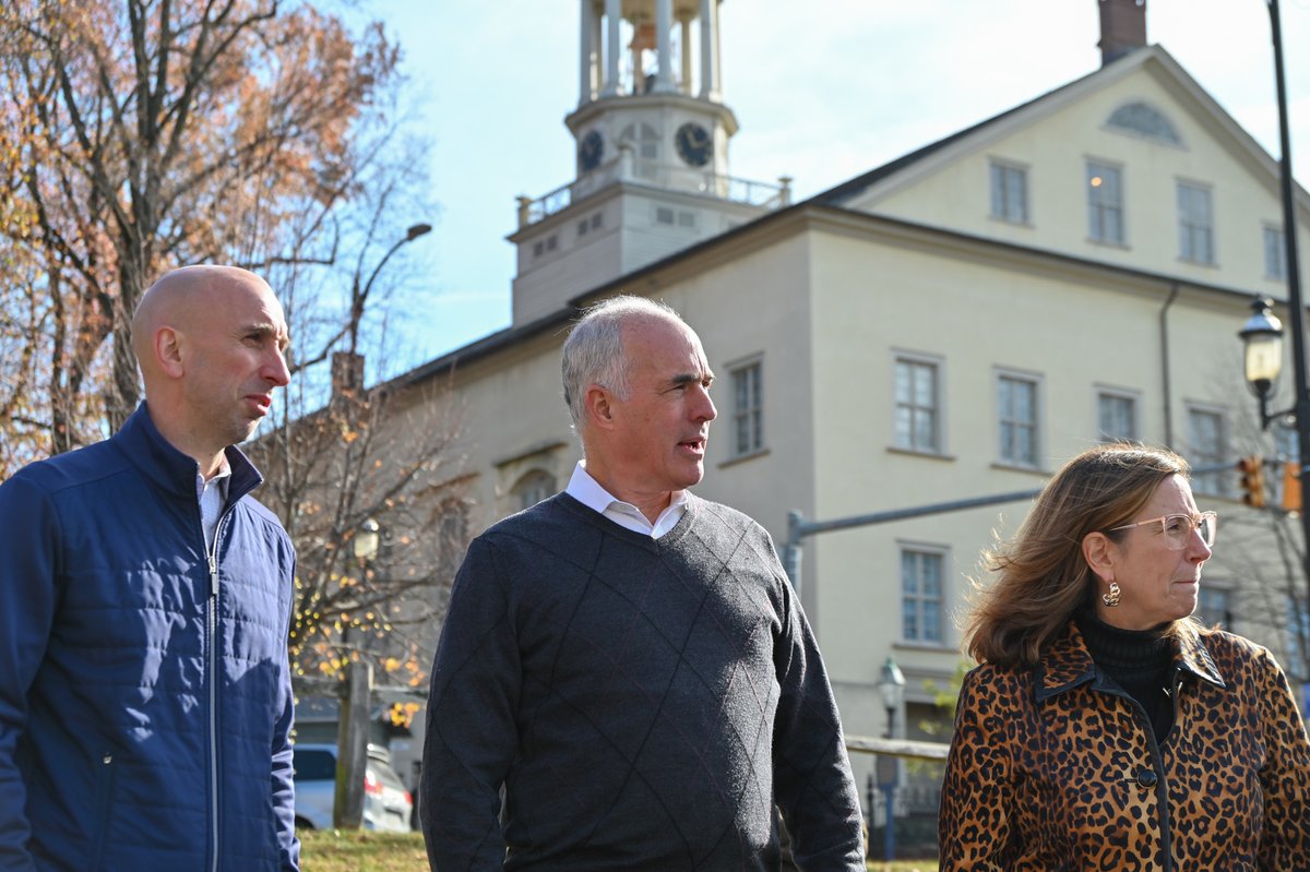 SenBobCasey's tweet image. It was great to be in Bethlehem last week to tour Bethlehem&apos;s Industrial Quarter, which has now been designated a UNESCO World Heritage site. I fought to secure funding to help preserve this important part of our Commonwealth’s history.