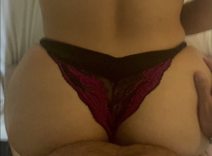 HotConfesiones2's tweet photo. Con el dueño de la tienda 😈🥵

@TMS55882395 https://t.co/Xecmn22EWv