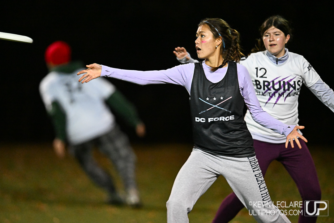 UltiPhotos (@ultiphotos) on Twitter photo We've got some great nighttime shots for you 🌖🌟 Sunday Highlights from VA Mixed High School Championships are UP at ultiphotos.com/hs/va/x/2024/h… 📸Photos by <a href="/LeclairePhoto/">Kevin Leclaire Photo</a>
<a href="/FairfaxUltimate/">Fairfax Ultimate</a> We've got some great nighttime shots for you 🌖🌟 Sunday Highlights from VA Mixed High School Championships are UP at ultiphotos.com/hs/va/x/2024/h… 📸Photos by <a href="/LeclairePhoto/">Kevin Leclaire Photo</a>
<a href="/FairfaxUltimate/">Fairfax Ultimate</a>