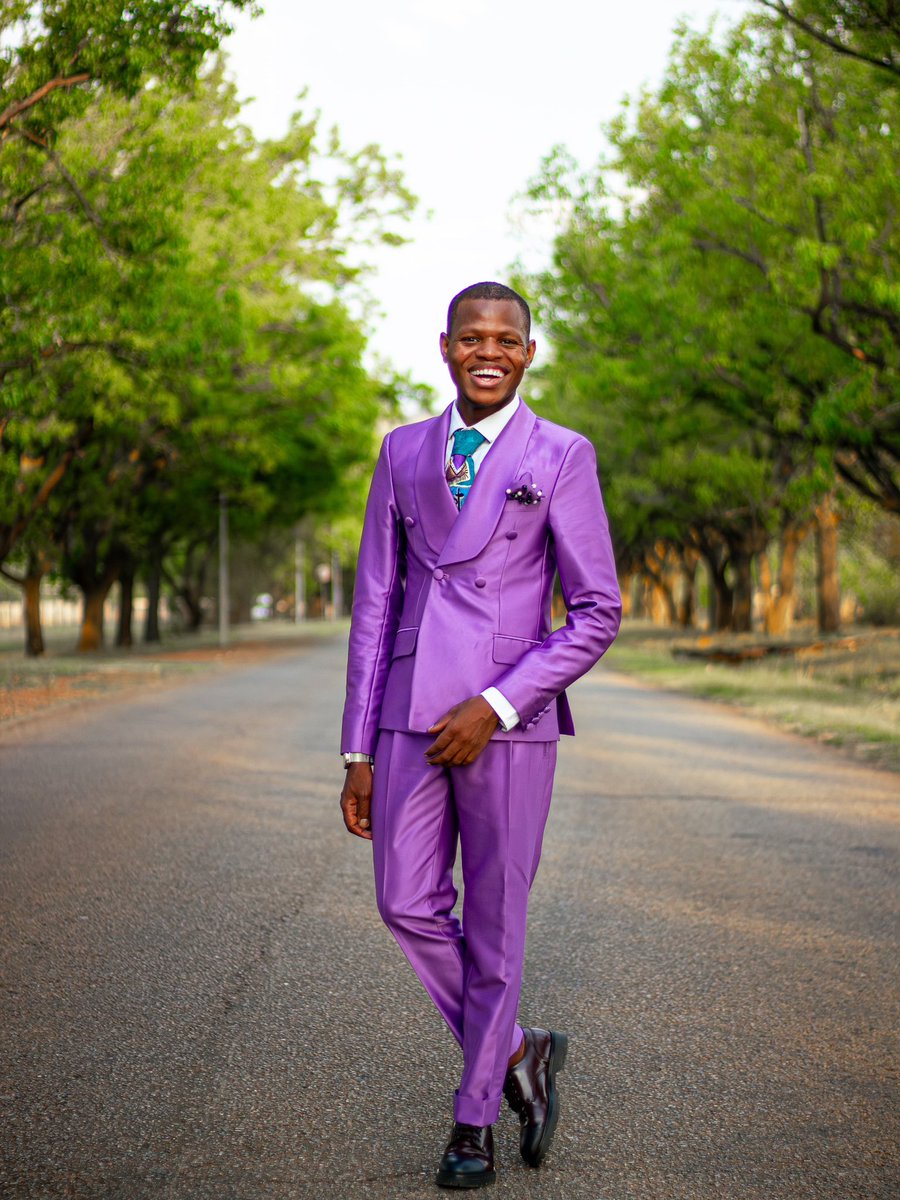 KgaboSerakalala's tweet photo. G. Our luxury lavender suits by @tsa_kgabo Kgabo Ramoloko Serakalala 💜👔🥼👖✂️ with beaded pockets square
Available via ☎️ 0728558346
Wedding season🧵 giving summer/spring
#ContactUs #tailormade #tailoredsuits
Follow us via TikTok and IG #SkeemSaam https://t.co/L1wMy3oa7x
