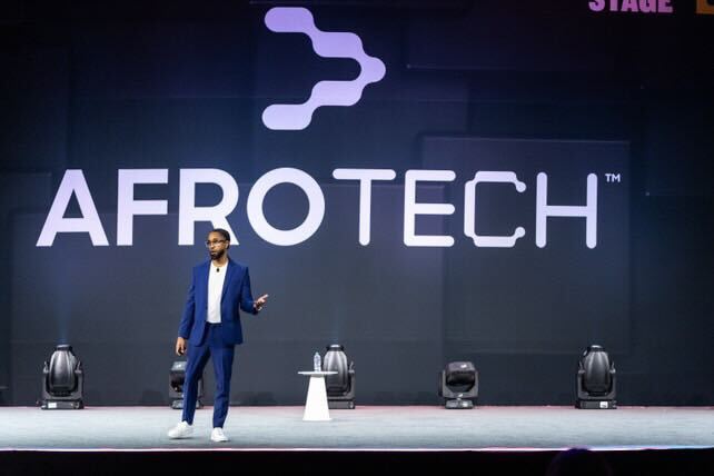 KaporCapital's tweet photo. Our Head of Portfolio Marketing @FiscalCliffW rocked the stage at #afrotech2024, unveiling the secret sauces for startup success in the #AI era! Check out photos of the event 👇 https://t.co/10wAY1nMlP