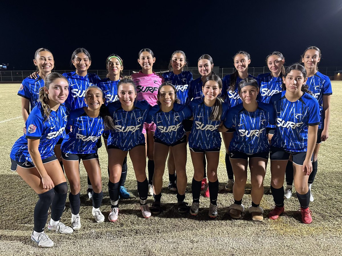 bellasurf01's tweet image. Had a fun week at the DPL Western Regional ID Camp and Showcase in AZ, going 3-0 and advancing us to Nationals in Minnesota in June ⚽️💪 Thank you to all the coaches who took time to watch us play. @ElPasoSurfSC @DP_League #NothingGiven #FURTHERTOGETHER