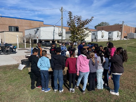 WingateESNC's tweet photo. Today fourth grade got to plant trees. Thank you to Union County Forestry for teaching our students about the importance of trees. #wingateagtech @AGHoulihan @UCPSNC @TopperJenn58692 https://t.co/9vgvGmjymQ