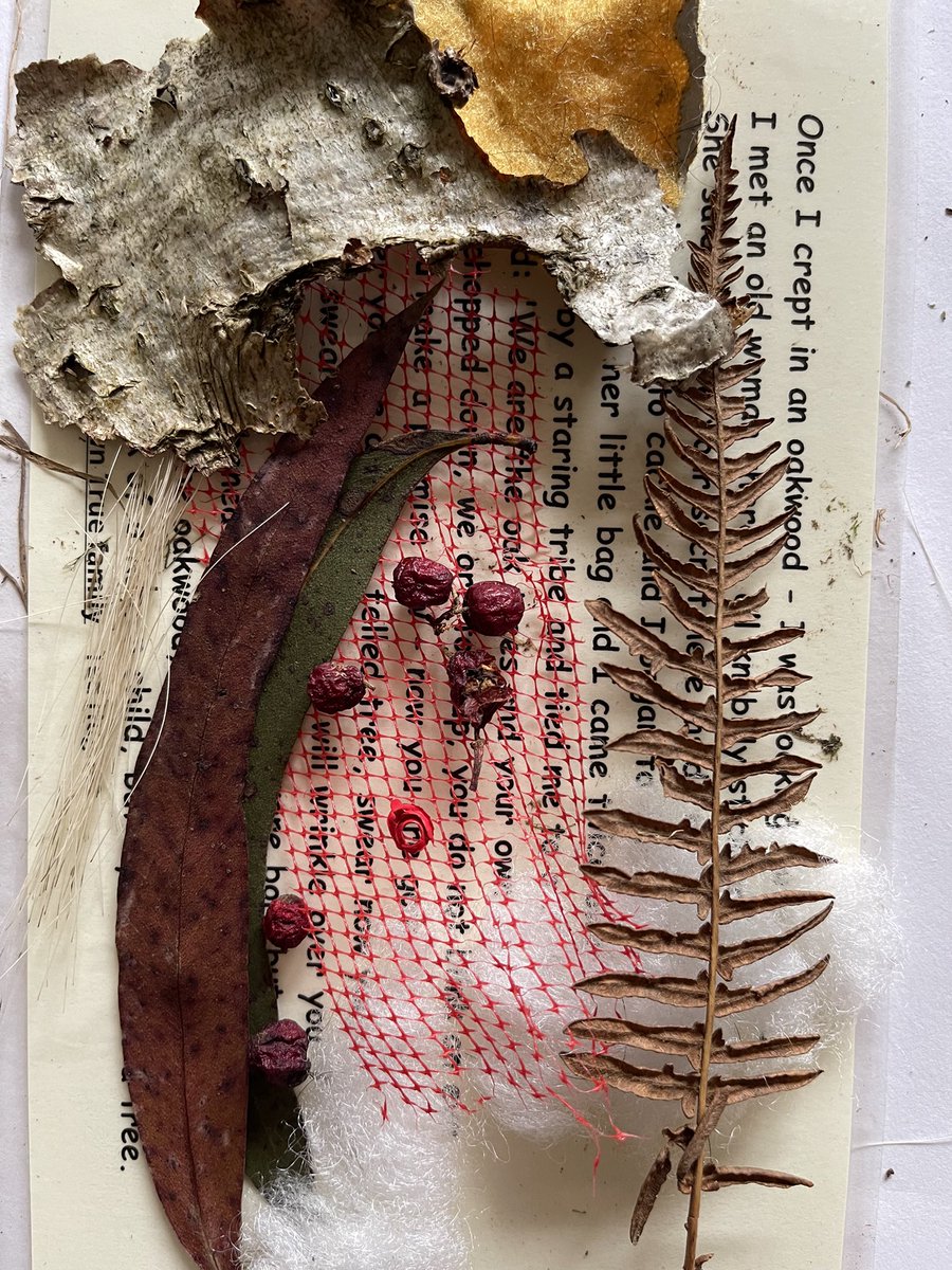 TessaJaneDesign's tweet photo. The work is inspired by an online course with #ShelleyRhodes and #fibreartstaketwo #mycreativeweek they are so well filmed & put together. It’s really helped pick me back up not my creative feet! Today I’ve made assemblages. 2 #draw #markmake from https://t.co/4ep46UY2h2