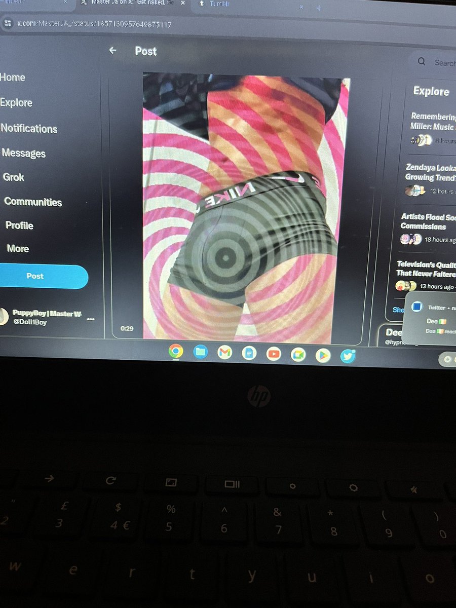 Doll1Boy's tweet photo. When you get lost in a spiral and just can’t help yourself. It’s overwhelming me. Have to stare.. #hypnoboy #hypno #spirals #submit #obey #mindwiped https://t.co/EJMSbitn5c
