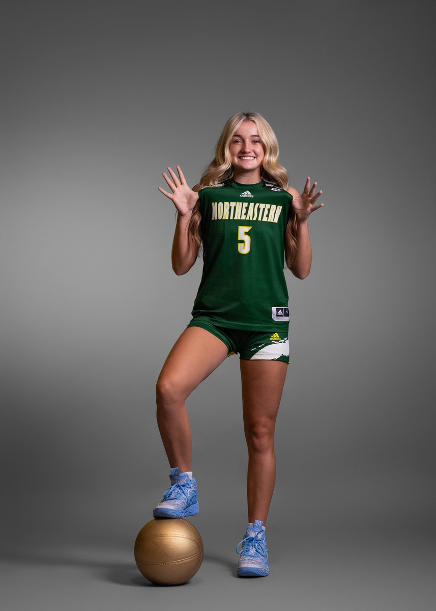 NortheasternGBB's tweet photo. 2026 Player Highlights Through 4 Games

@AdyKircher - https://t.co/THXHQS8kX2

@GracieGreen_24 - https://t.co/HxqEzeFsHj

@BAdams1101 - https://t.co/dGFdYPXgF0 https://t.co/o1kQWyWVmV