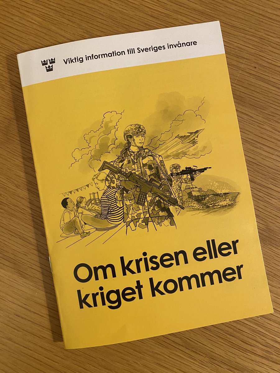 tuuliel's tweet image. Today in Sweden. The government is sending every household a 30-page guide about preparation in case of crisis or war.
It begins with these words: If Sweden is attacked, we will never surrender. Any information suggesting that resistance has been ceased is false.